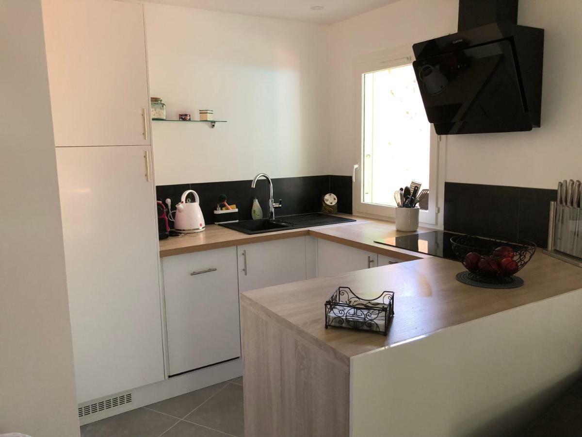 Mazet « Domaine De La Pinede » Apartman Le Lavandou Kültér fotó