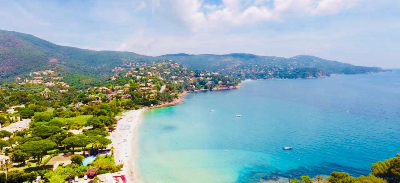 Mazet « Domaine De La Pinede » Apartman Le Lavandou Kültér fotó